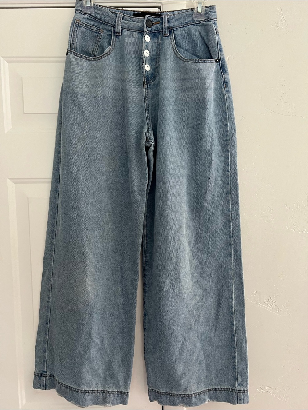 High-Rise Wide Leg Jeans in Light Blue